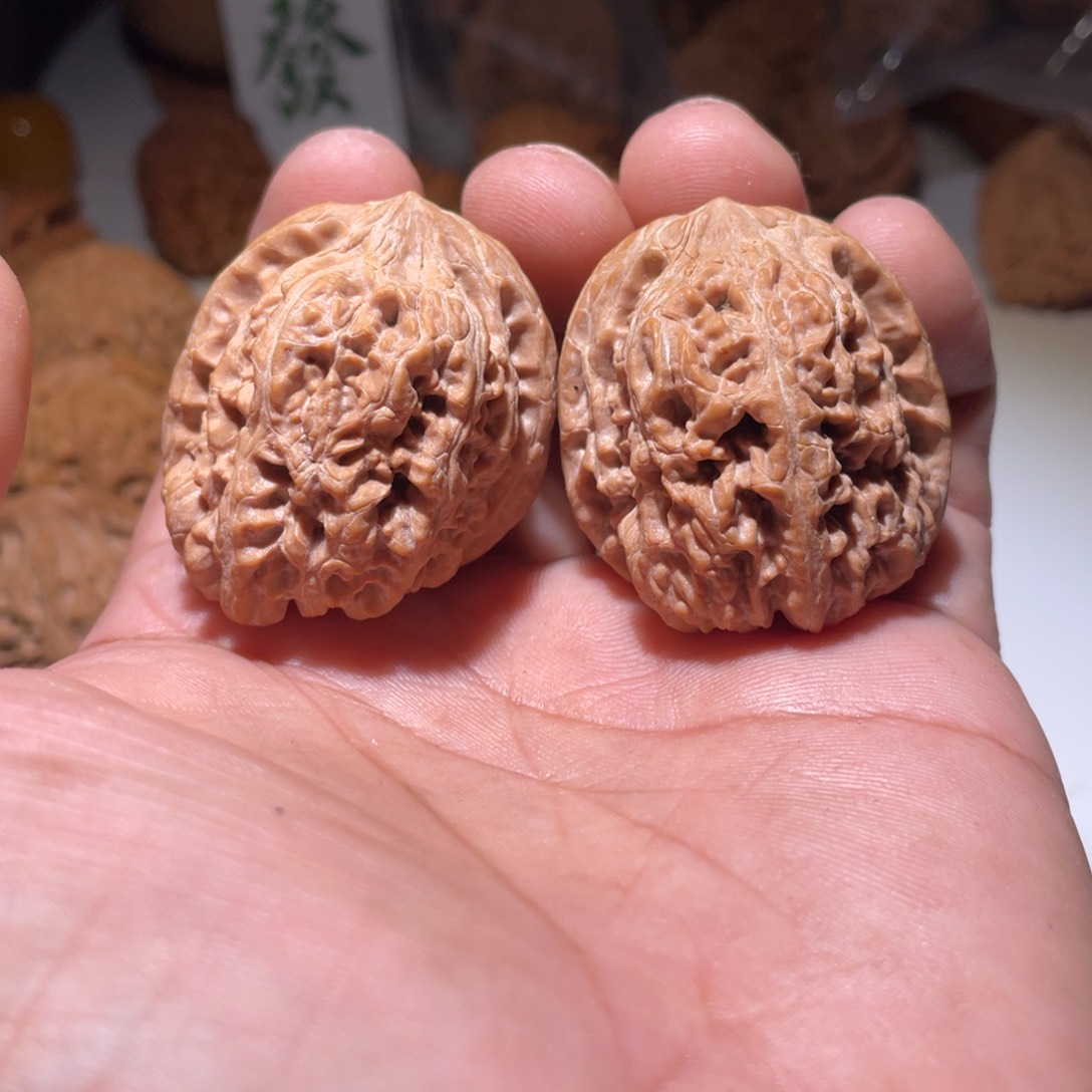 文玩核桃吊坠西北将军天残