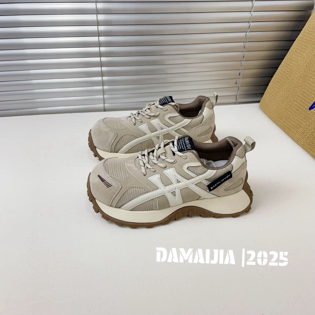 小苏家女鞋大麦家休闲阿甘德训鞋58811