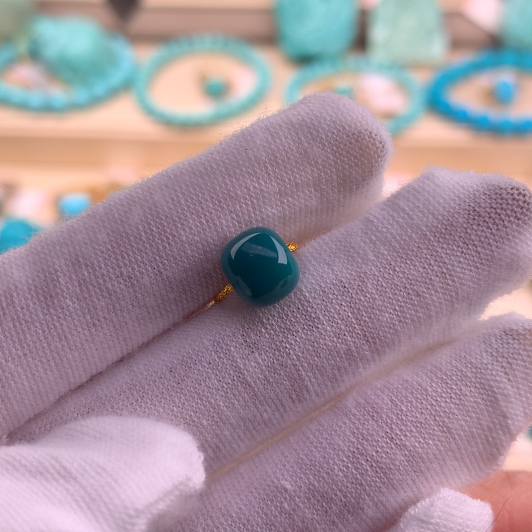 绿松石珠宝奇石未镶嵌8*7mm