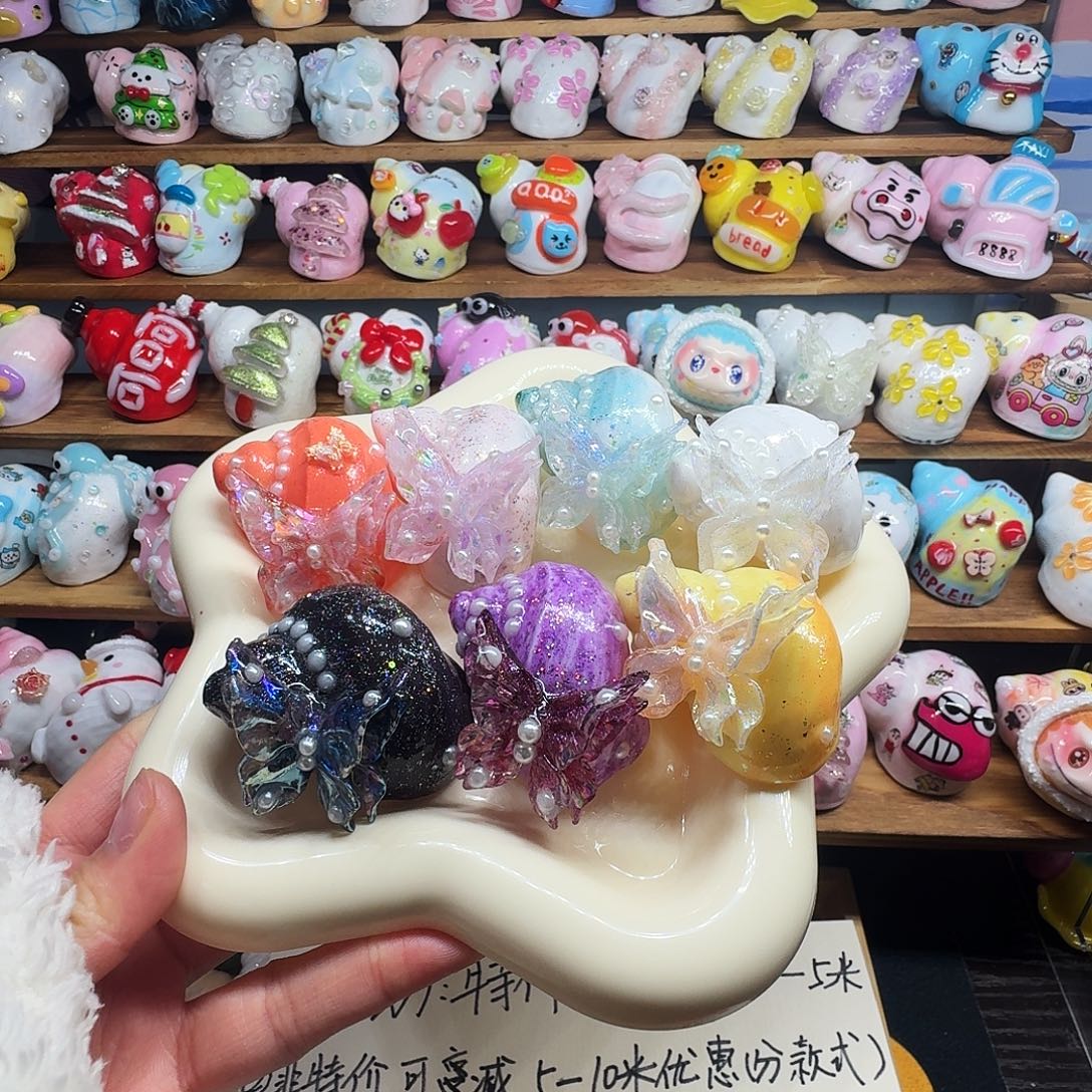 特价70米两个夜光蝴蝶寄居蟹手工替换壳