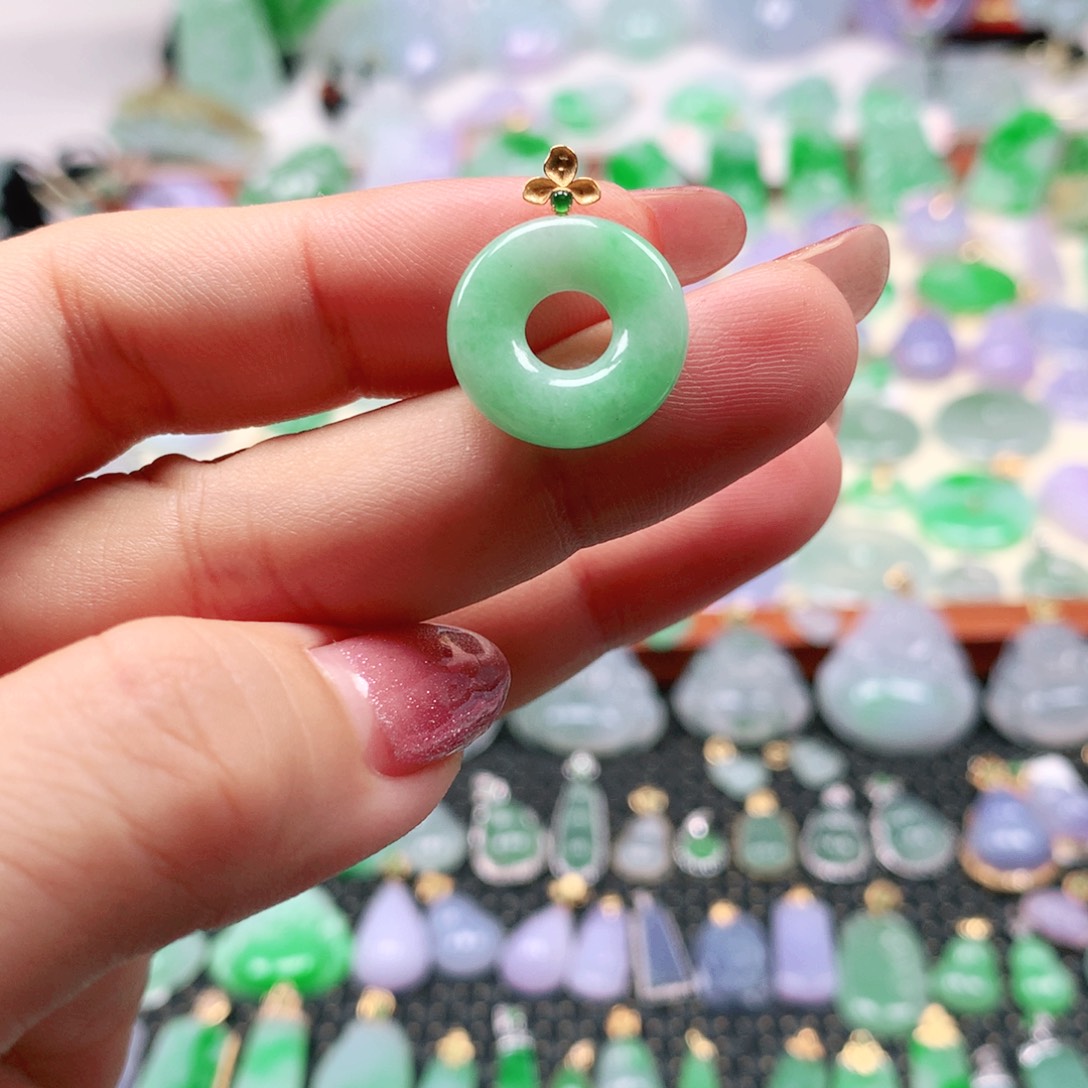 翡翠18K金镶嵌吊坠(不含链)