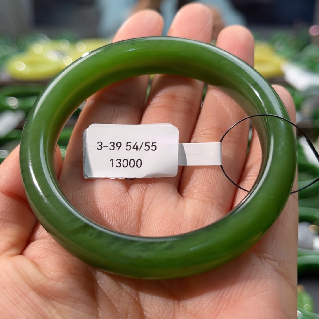 和田玉（碧玉）手镯未镶嵌