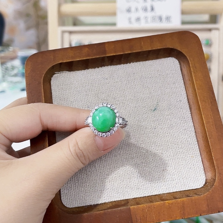 翡翠未镶嵌颈饰天然翡翠Ａ货