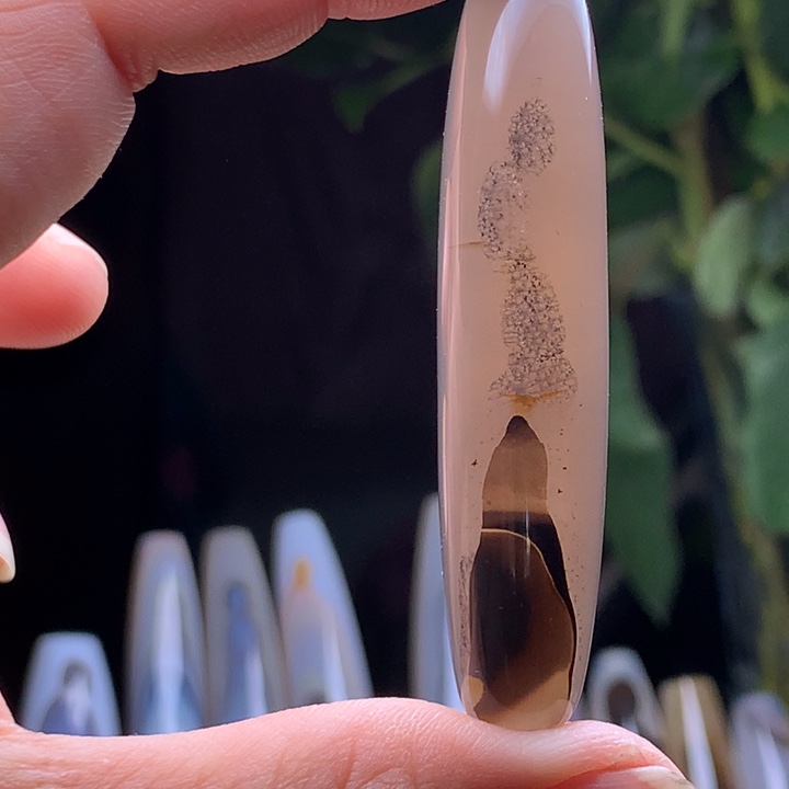 玛瑙/玉髓颈饰未镶嵌191