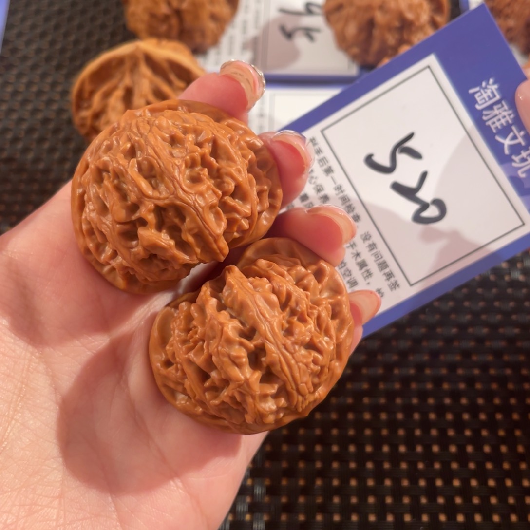 文玩核桃把件520号40尺宫灯