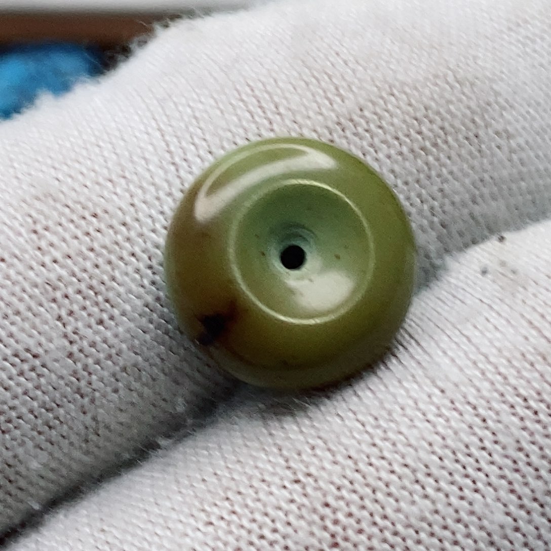 绿松石颈饰未镶嵌