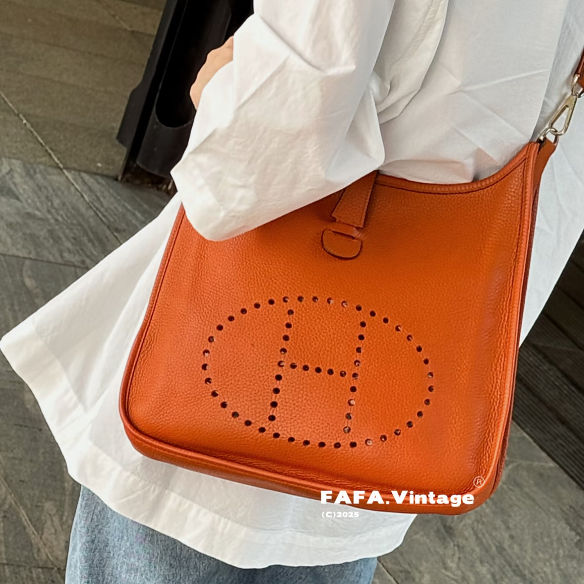 95新 Hermes/爱马仕 發發中古·evelyne爱马仕橙 金扣 tc皮 单肩包