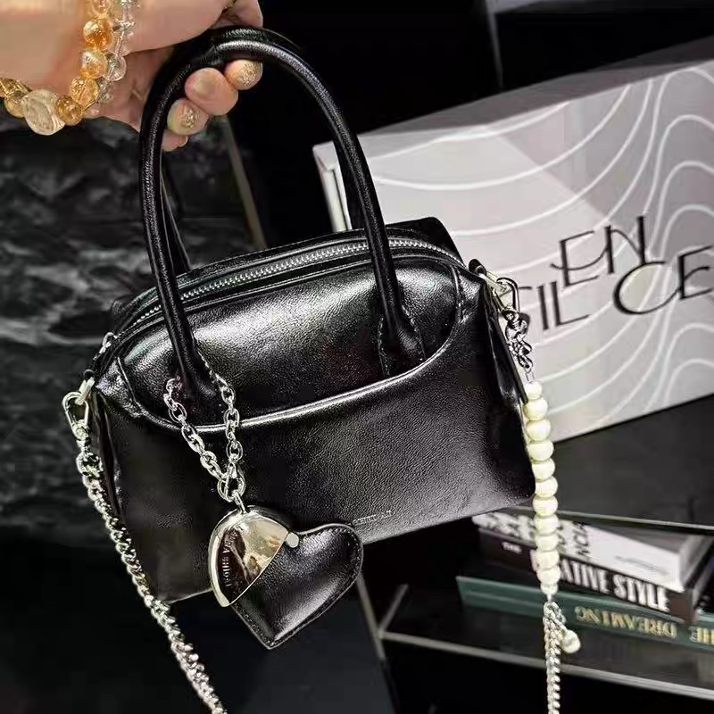 时尚广州小众品牌包包（扣号专用）(no退no换，默认微瑕）