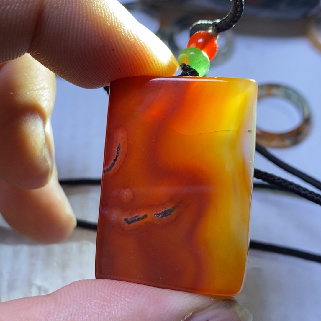玛瑙/玉髓吊坠(赠链)未镶嵌开**阳