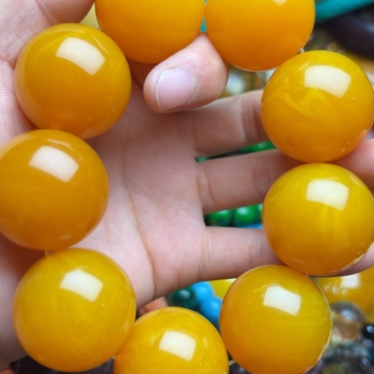 未镶嵌琥珀手串蜜蜡
