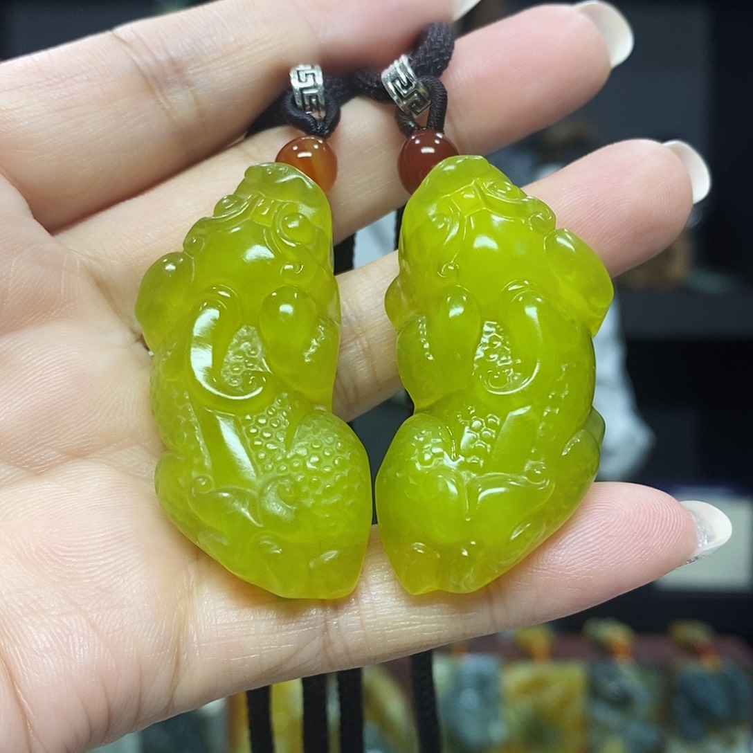 未镶嵌岫玉挂件吊坠项链