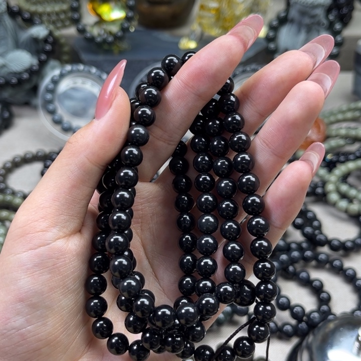 歪***岸和田玉未镶嵌手链