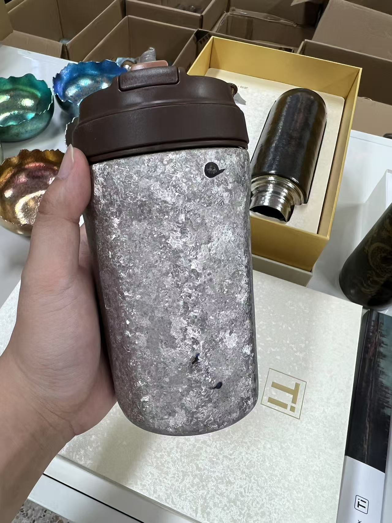 《战损纯钛八角咖啡杯》微瑕真空保温高档纯钛咖啡杯保温保冷杯双饮