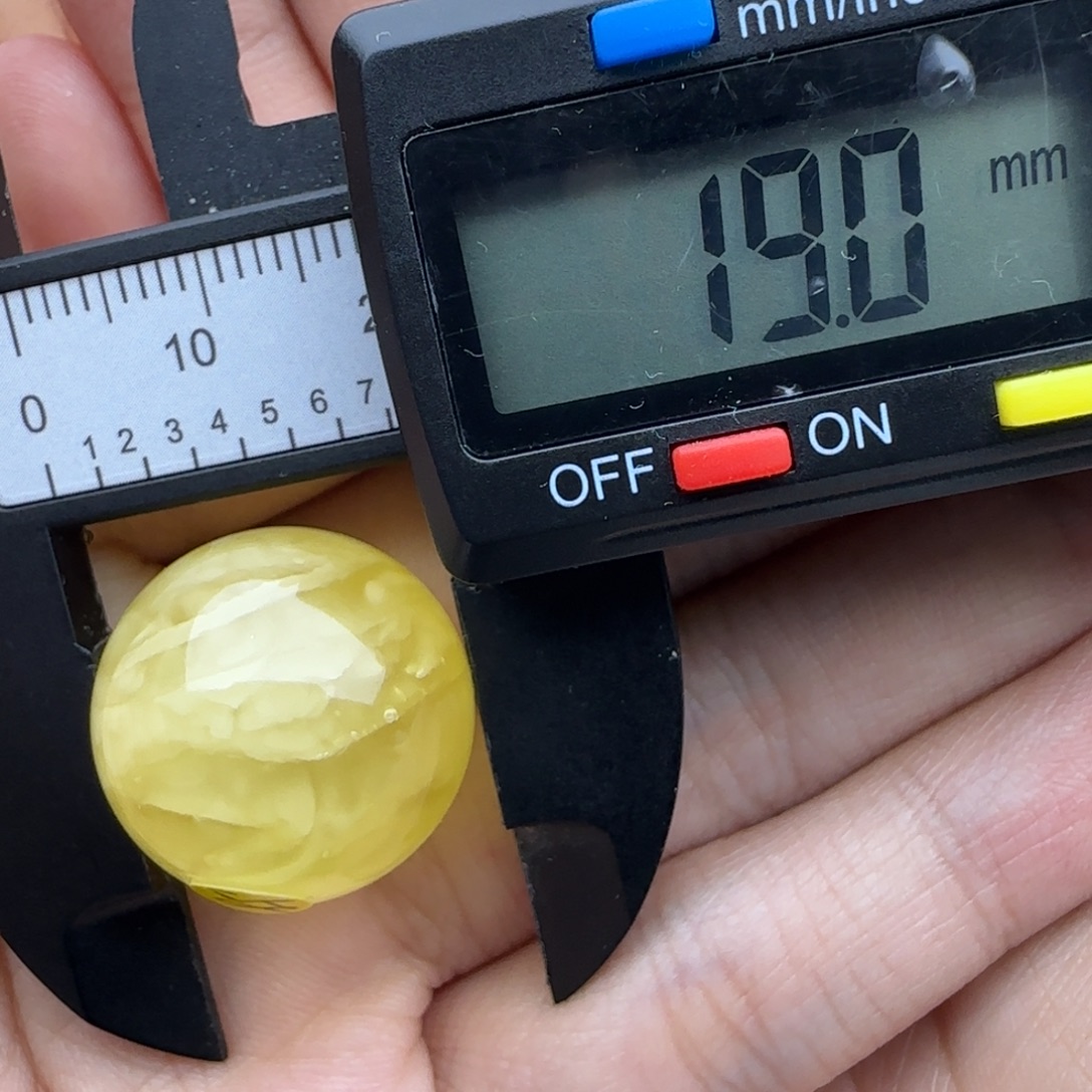 小***曹蜜蜡未镶嵌裸石微瑕飘花圆珠