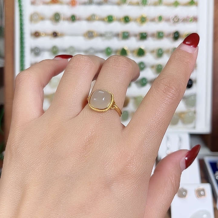 和田玉戒指银S925镀金镶嵌