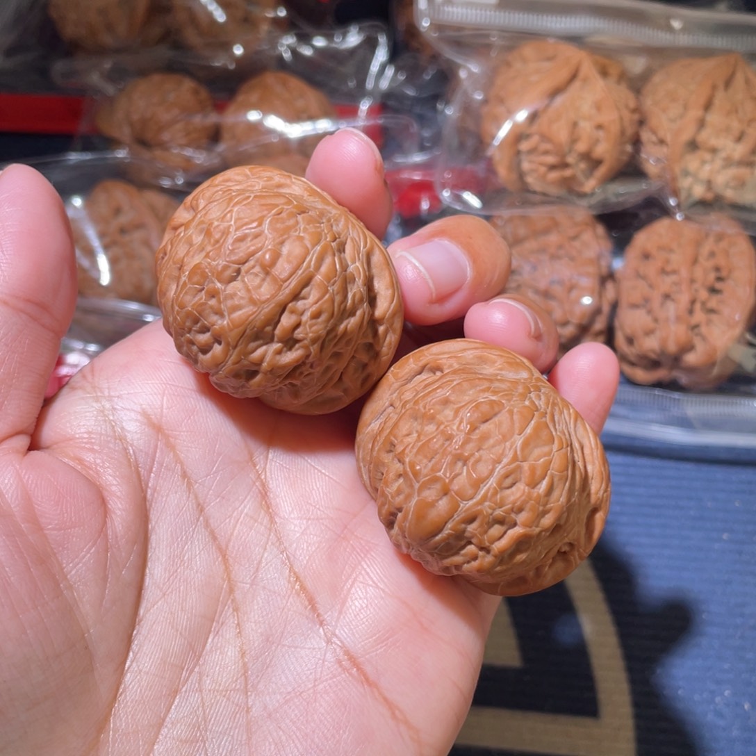 文玩核桃吊坠铁锤40