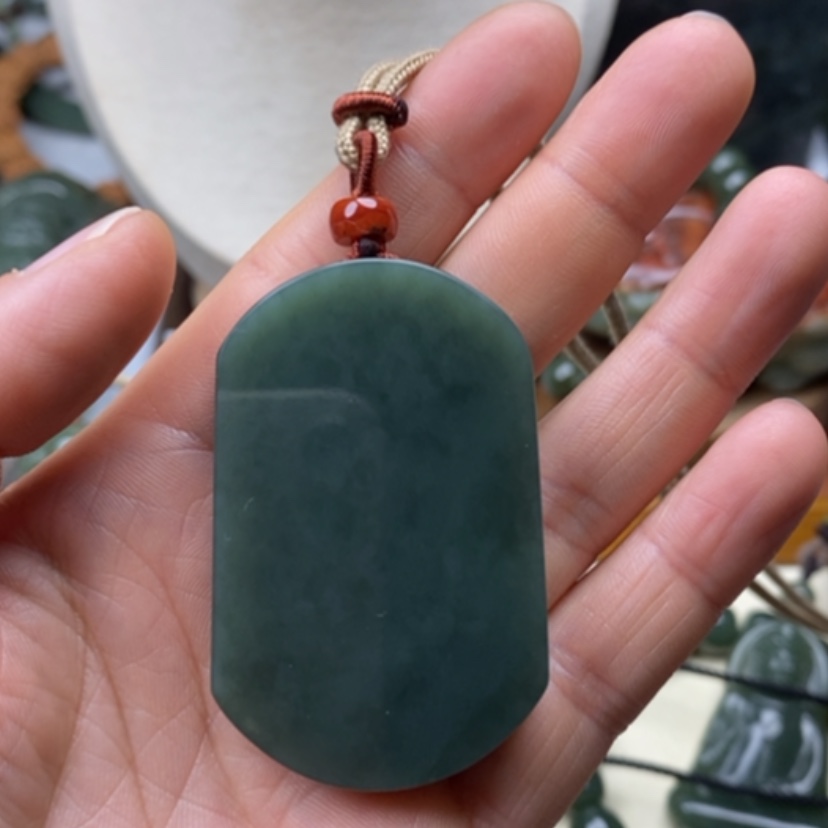 【闪购商品】未镶嵌岫岩老玉（透闪石质玉）挂件布**爱