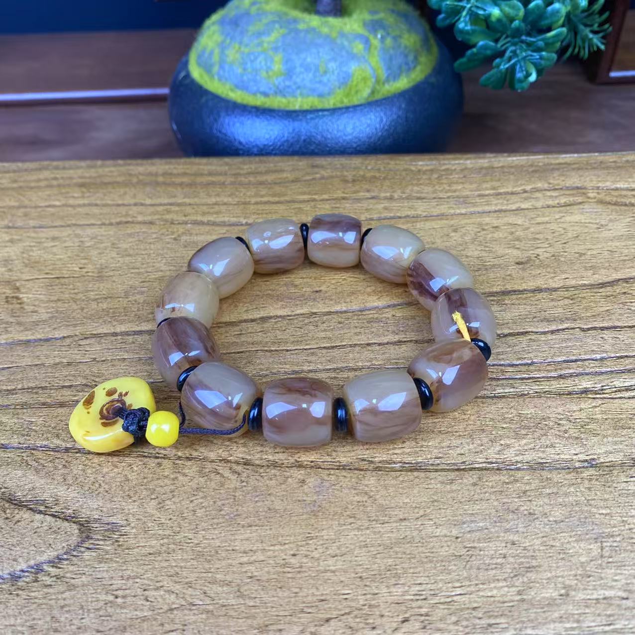 祥瑞 蜜蜡未镶嵌手串鸡油黄桶珠