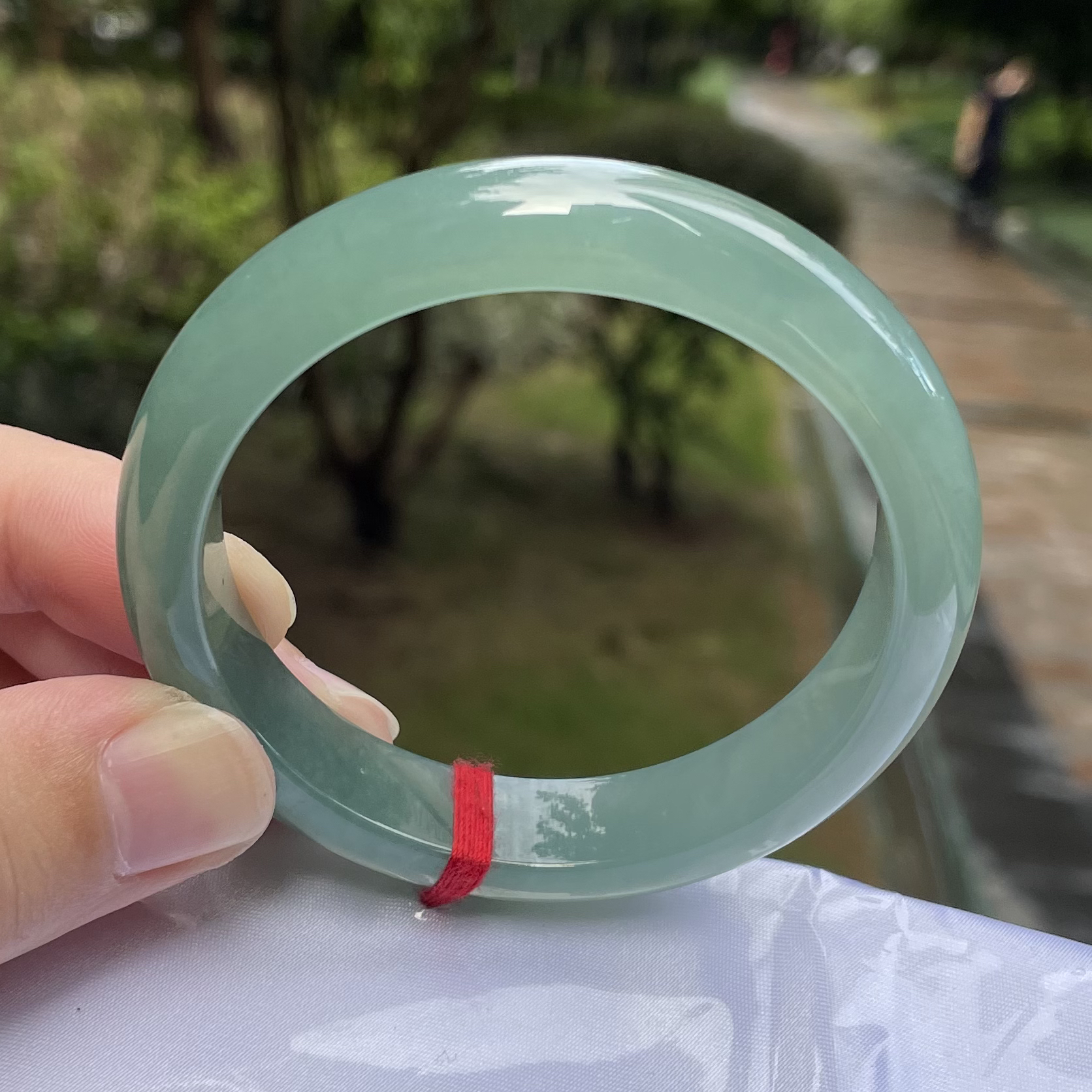 天然翡翠冰胶湖水蓝正圈 五十七点二圈口 正圈