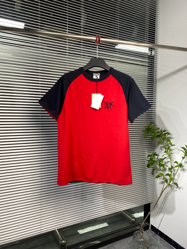 99新 DIOR/迪奥 双面穿短袖 T恤 刺绣logo 黑红拼接 L码 k16