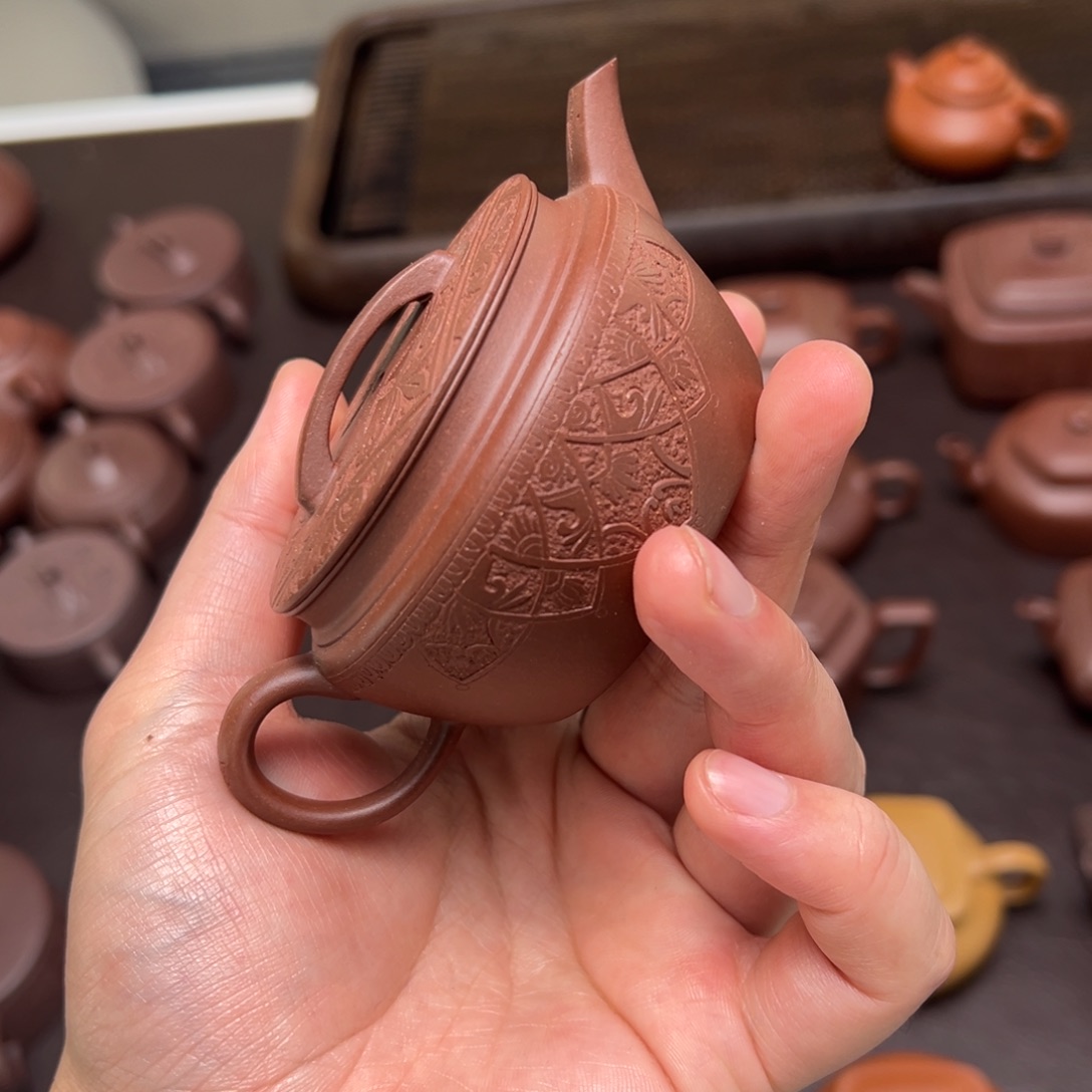 陈***帆紫砂茶壶宜兴紫砂壶的制作