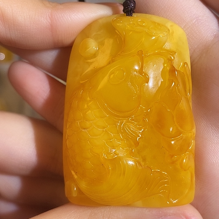 定制琥珀未镶嵌琥珀