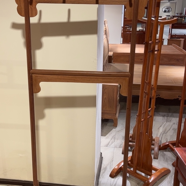 紫檀木类柜类家具颂*玚缅甸花梨木衣架