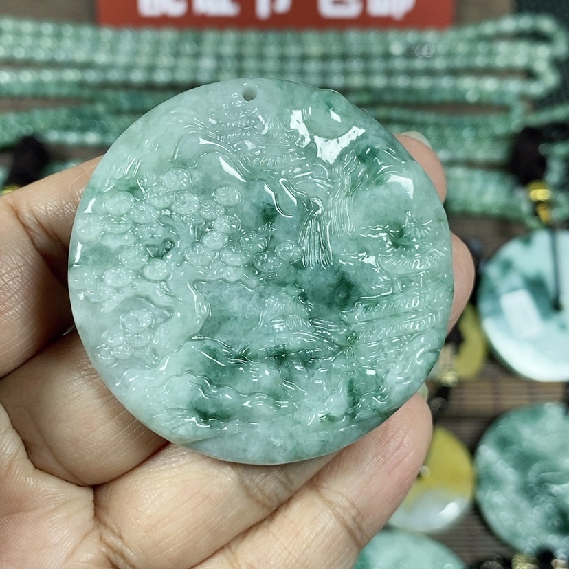 【闪购商品】翡翠颈饰未镶嵌玉吊坠翡翠玉圆形山水牌