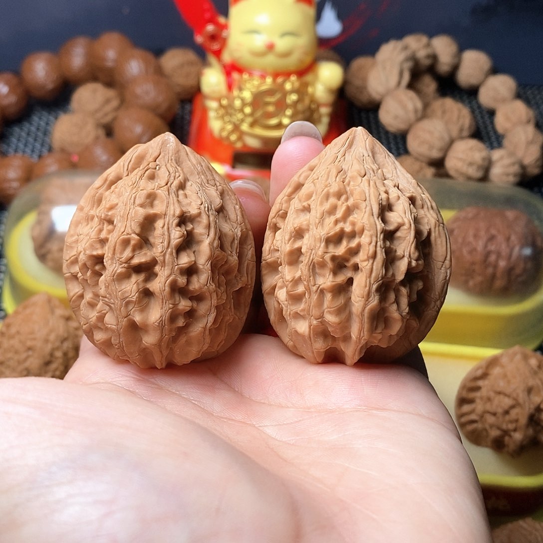 文玩核桃吊坠41尺大沽石全品