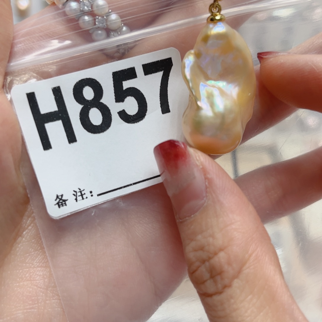 淡水珍珠颈饰未镶嵌