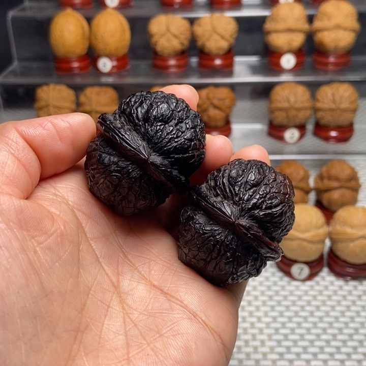 文玩核桃把件11蟒纹元宝地闷