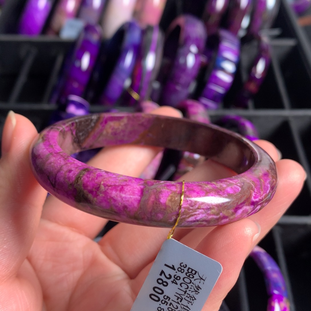 苏纪石（舒俱来）未镶嵌蛋花桃红手镯