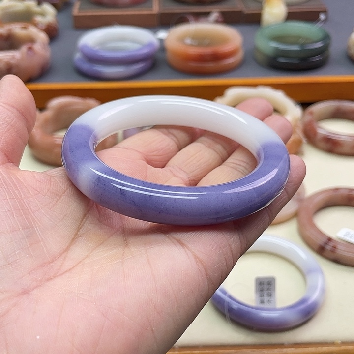 未镶嵌手镯石英质玉妖**o