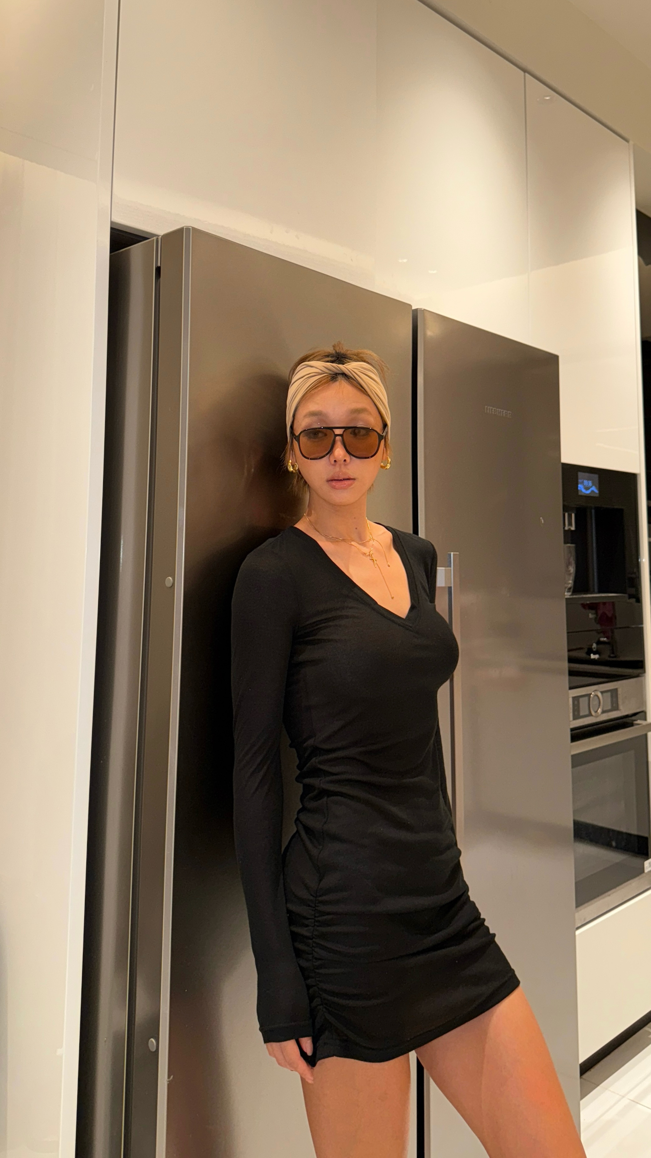 V领气质显瘦包臀连衣裙短裙25723