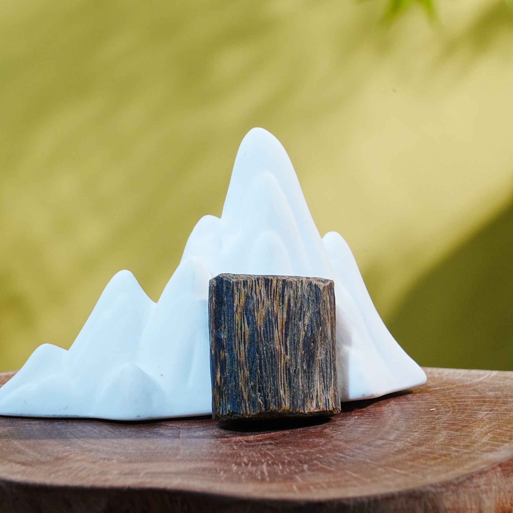 【毕业级】海南尖峰岭黑奇楠玉化糖结老料沉香无事牌 251115015  C