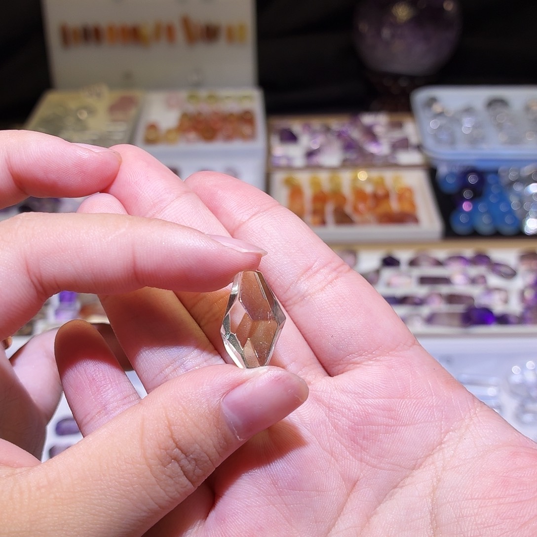 未镶嵌水晶吊坠(不含链)绿水 随形 打孔定制不退换