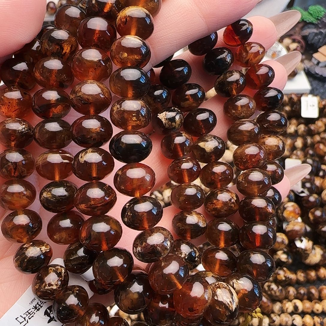 琥珀未镶嵌手链抚顺琥珀