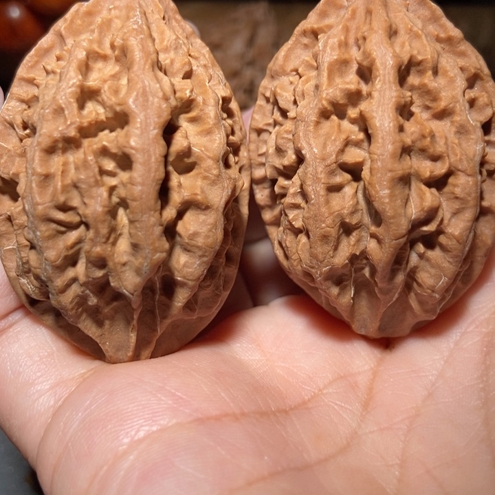 把件文玩核桃东北楸子小雪32