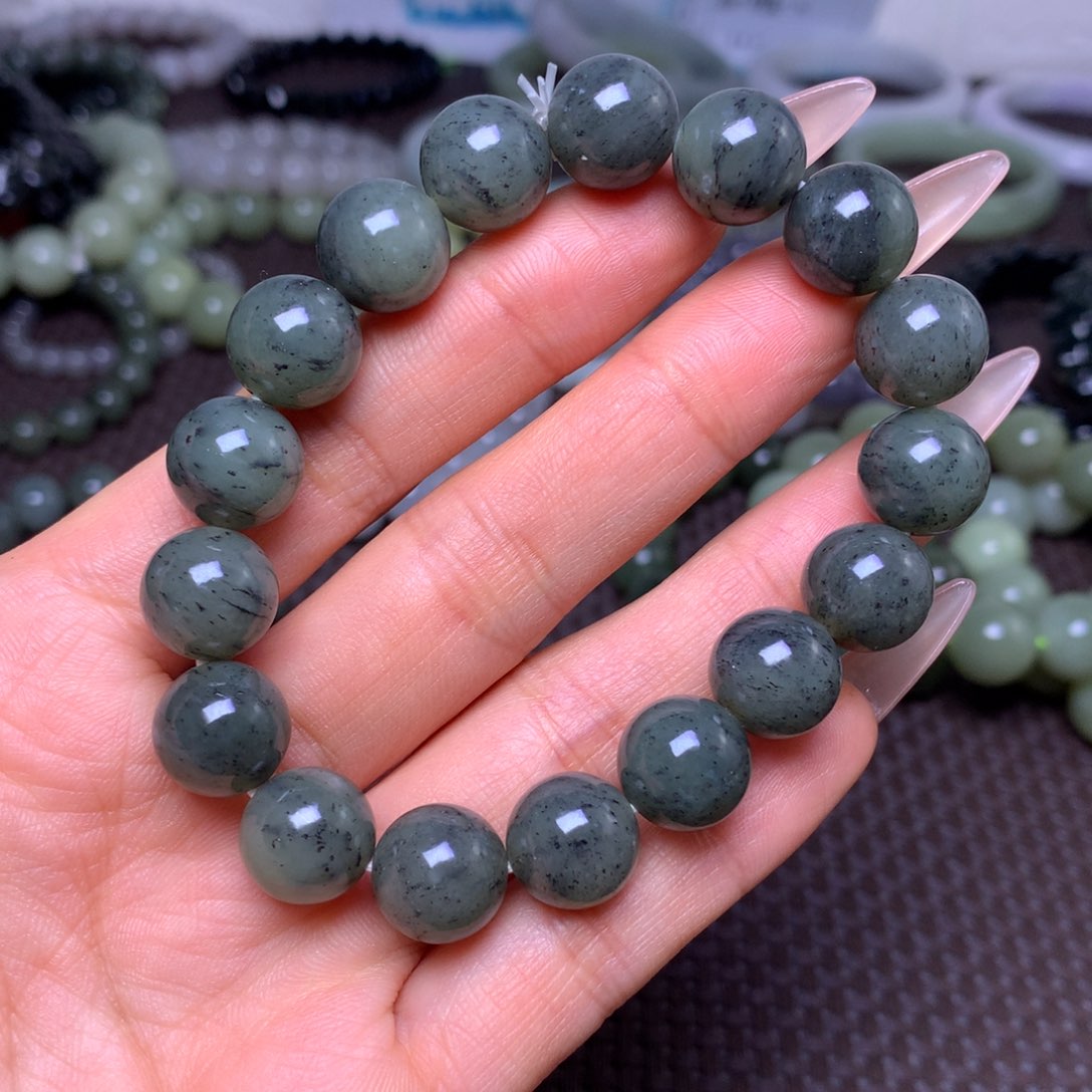 未镶嵌手串和田玉卡12