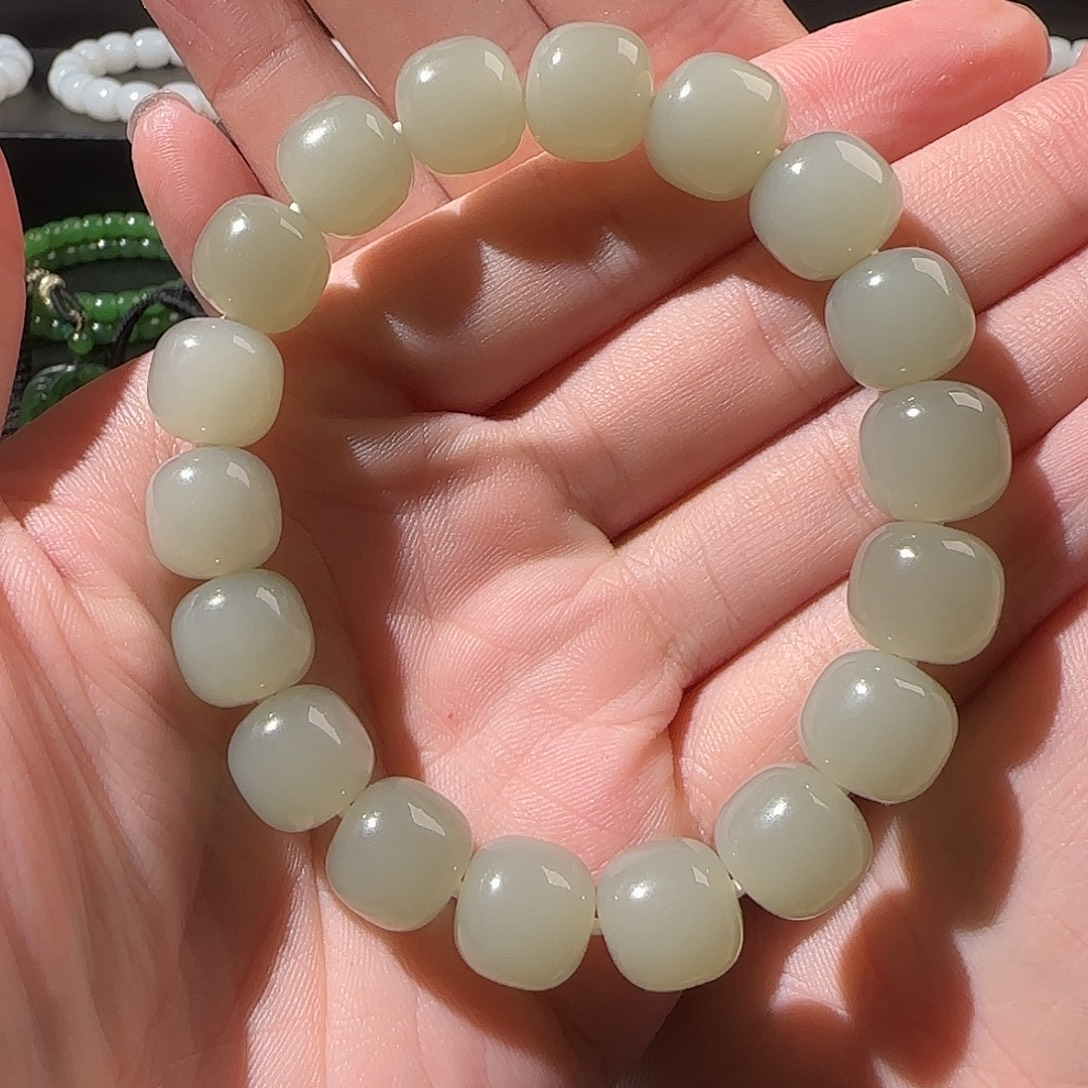 未镶嵌手串和田玉（青白玉）卡12