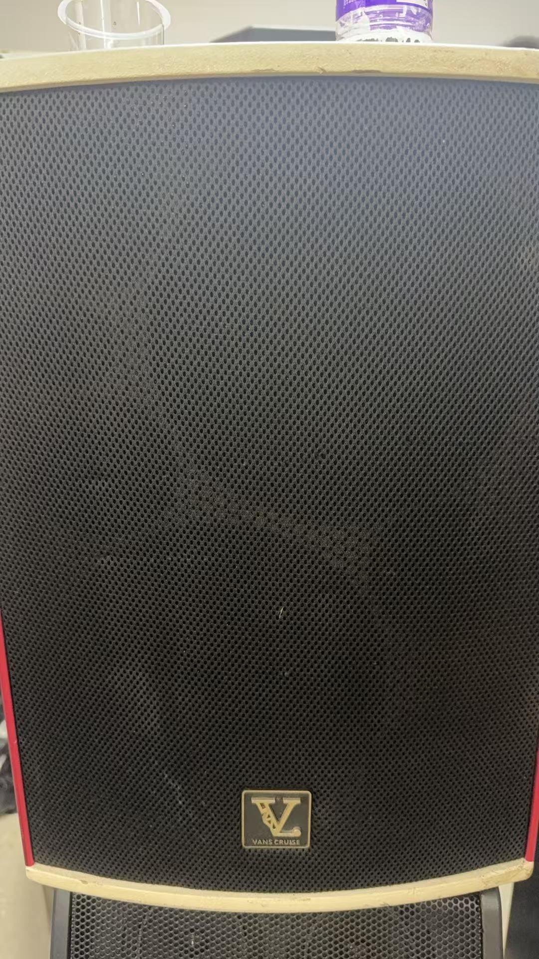 8新  专业音响一对 不包邮费