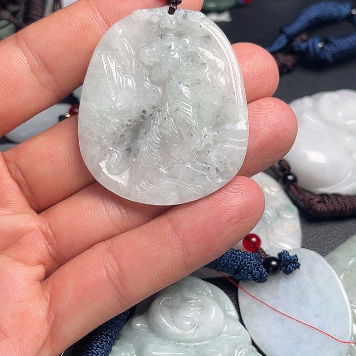 和田玉（糖玉）吊坠(不含链)未镶嵌