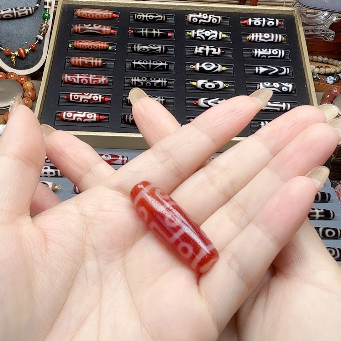 最***开玛瑙/玉髓未镶嵌颈饰