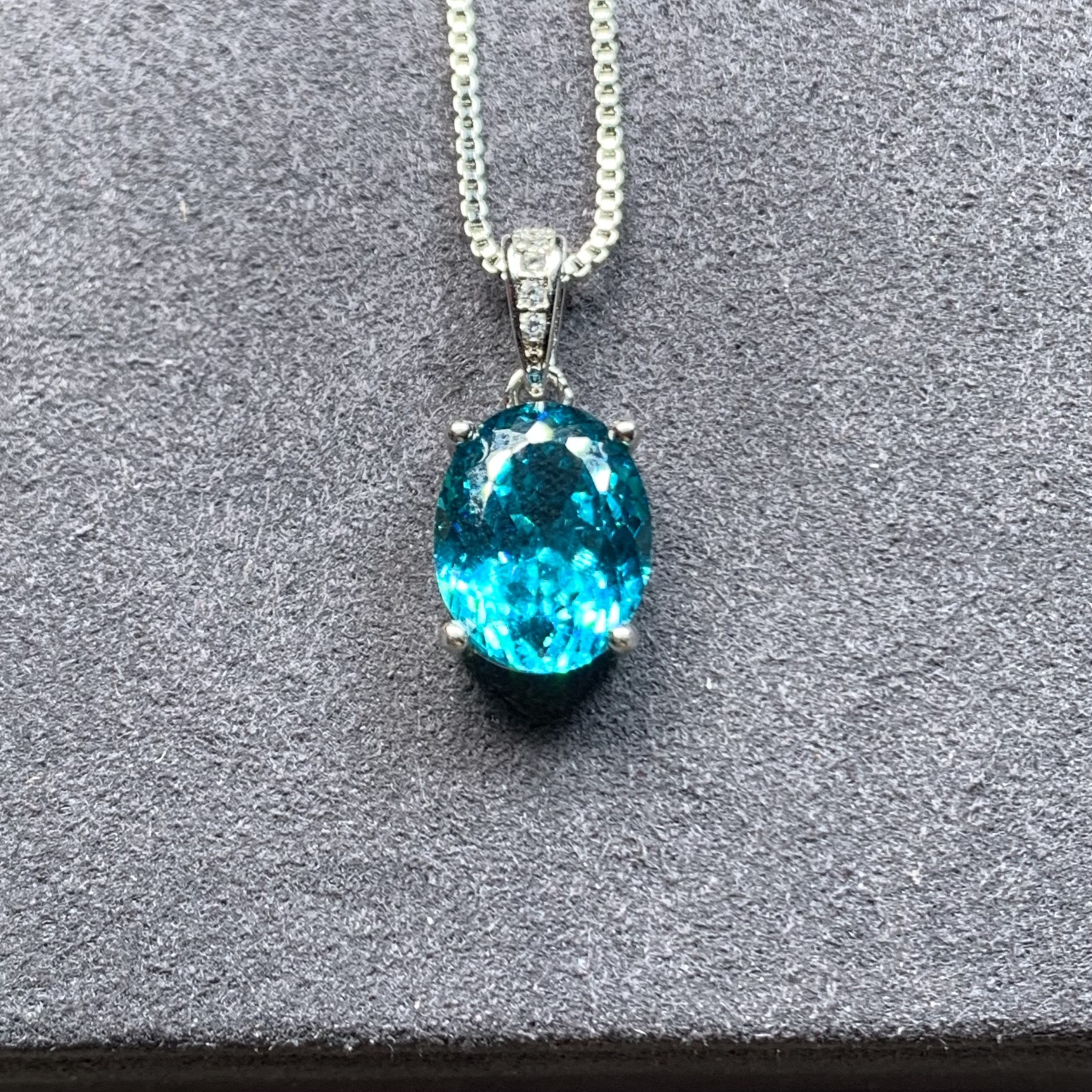 轻奢帕拉伊巴色蓝霓虹感全火彩高精切