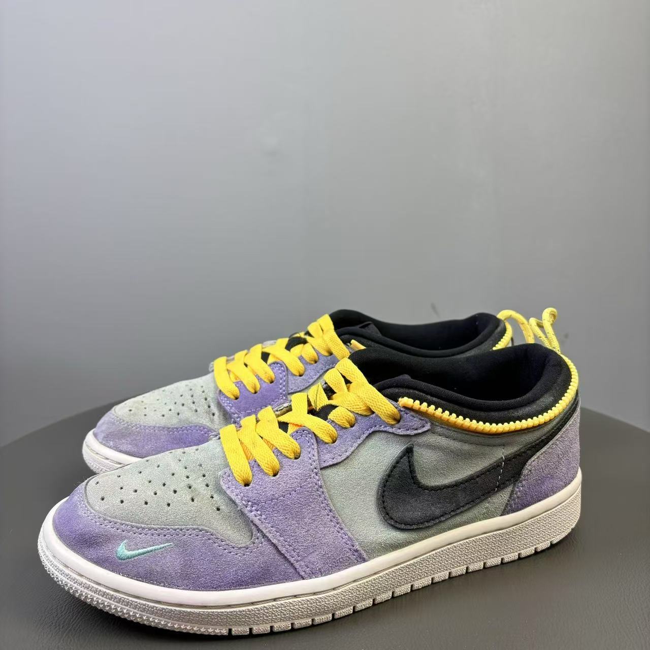 90新 AIR JORDAN 42码/ AJ1拉链黑紫球鞋（无高帮配件）非原盒