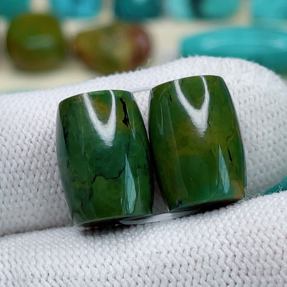 绿松石珠宝奇石未镶嵌牛*旺