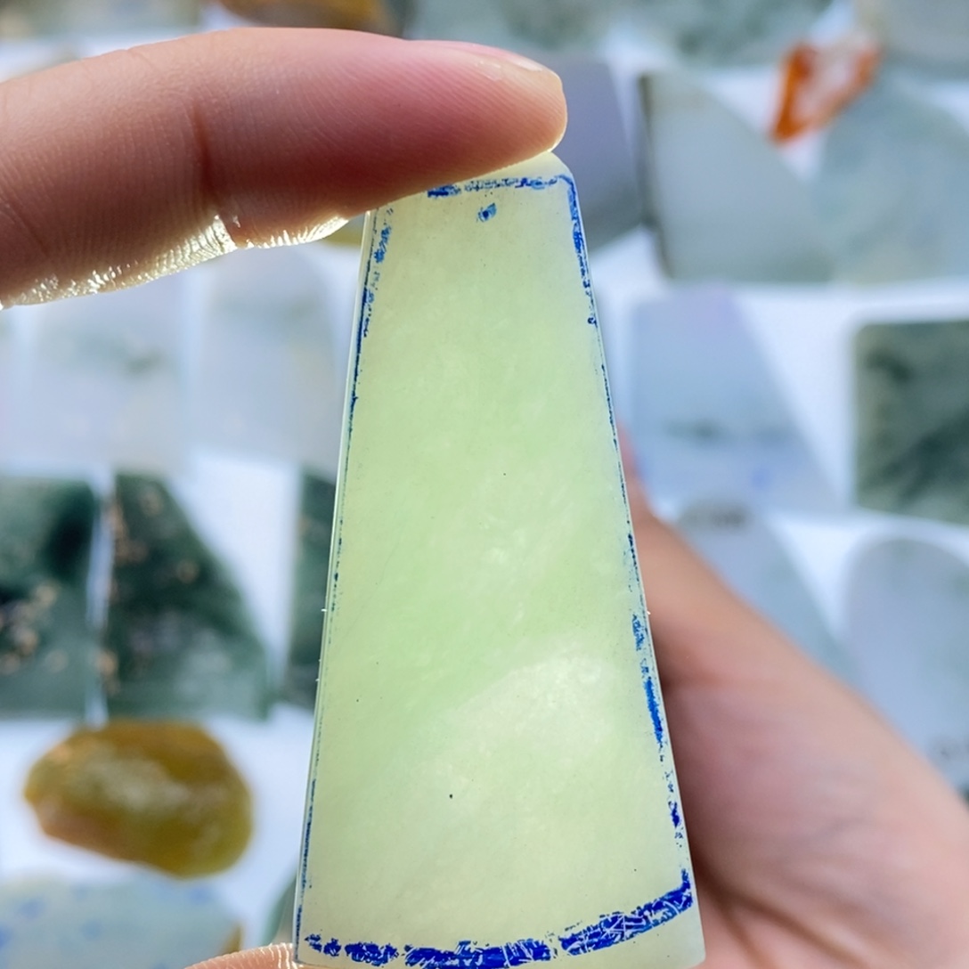 定制翡翠未镶嵌包工包料包设计