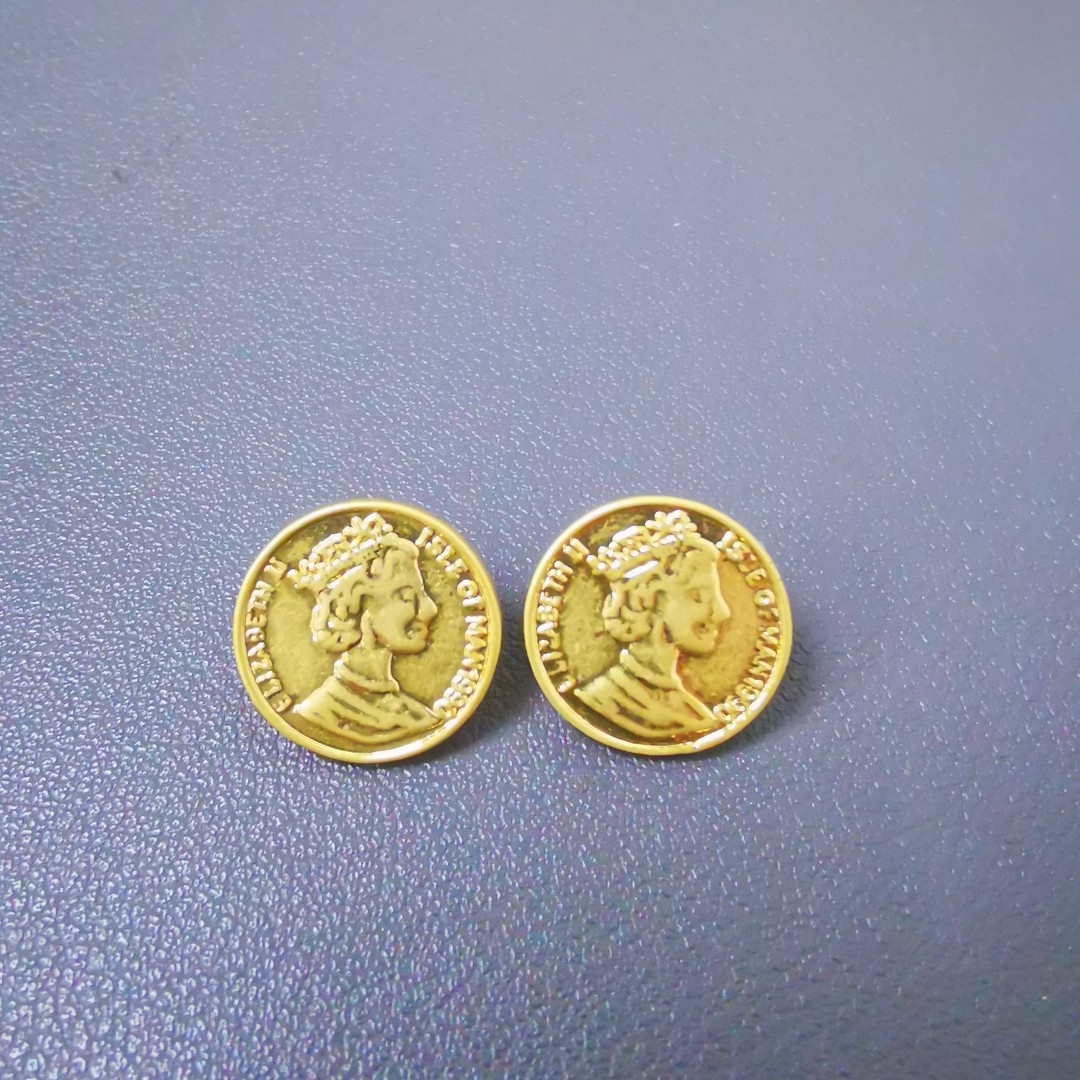 铜合金耳饰 高级感设计师轻奢款耳钉耳饰~6321