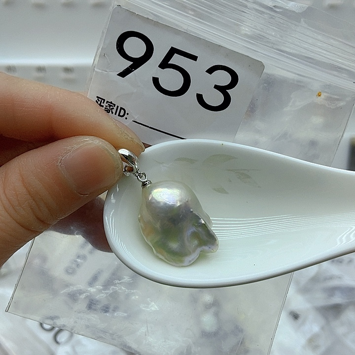 淡水珍珠颈饰未镶嵌