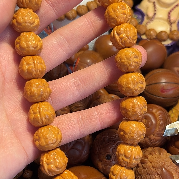 手串/手链橄榄核猴头蝉王手持